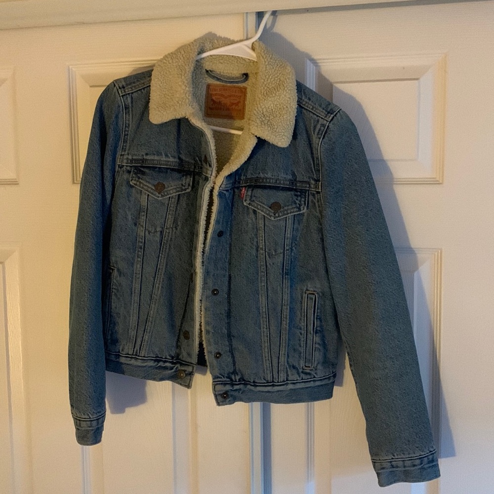 Levi’s Sherpa jean jacket